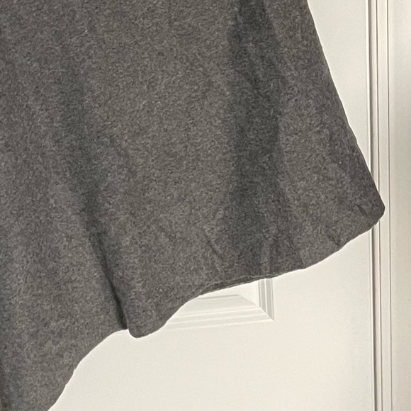 New! Red Envelope 100% cashmere Poncho dark gray nwot 47130 - Picture 8 of 16